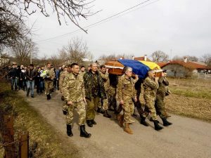 Під Івано-Франківськом поховали 19-річного бійця ВСУ, який загинув на Донеччині