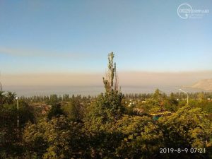 Над Маріуполем помітили незвичайну хмару