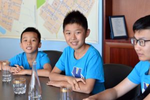 В Добропілля прибула делегація з Китаю