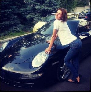 Як в окупованому Донецьку «заробити» на Porshe!?