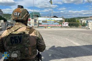 СБУ запобігла витоку оборонної інформації через даркнет і затримала коригувальника ракетних ударів по Бахмуту