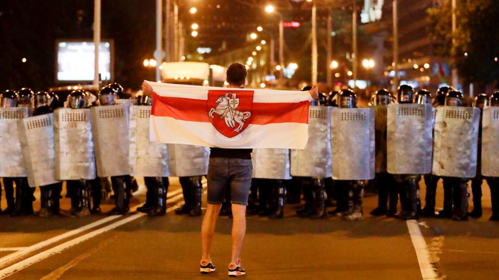 Народ Беларуси не хочет идти с войной в Украину – соцопрос