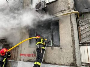 У Селидовому пожежа на Сонячному, загинув чоловік — новини за тегом Селидове