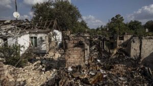 Внаслідок обстрілу Красногоровки на Донеччині є загиблі