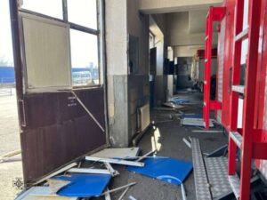 У Кураховому внаслідок ворожого обстрілу пошкоджено пожежну частину — новини Курахове