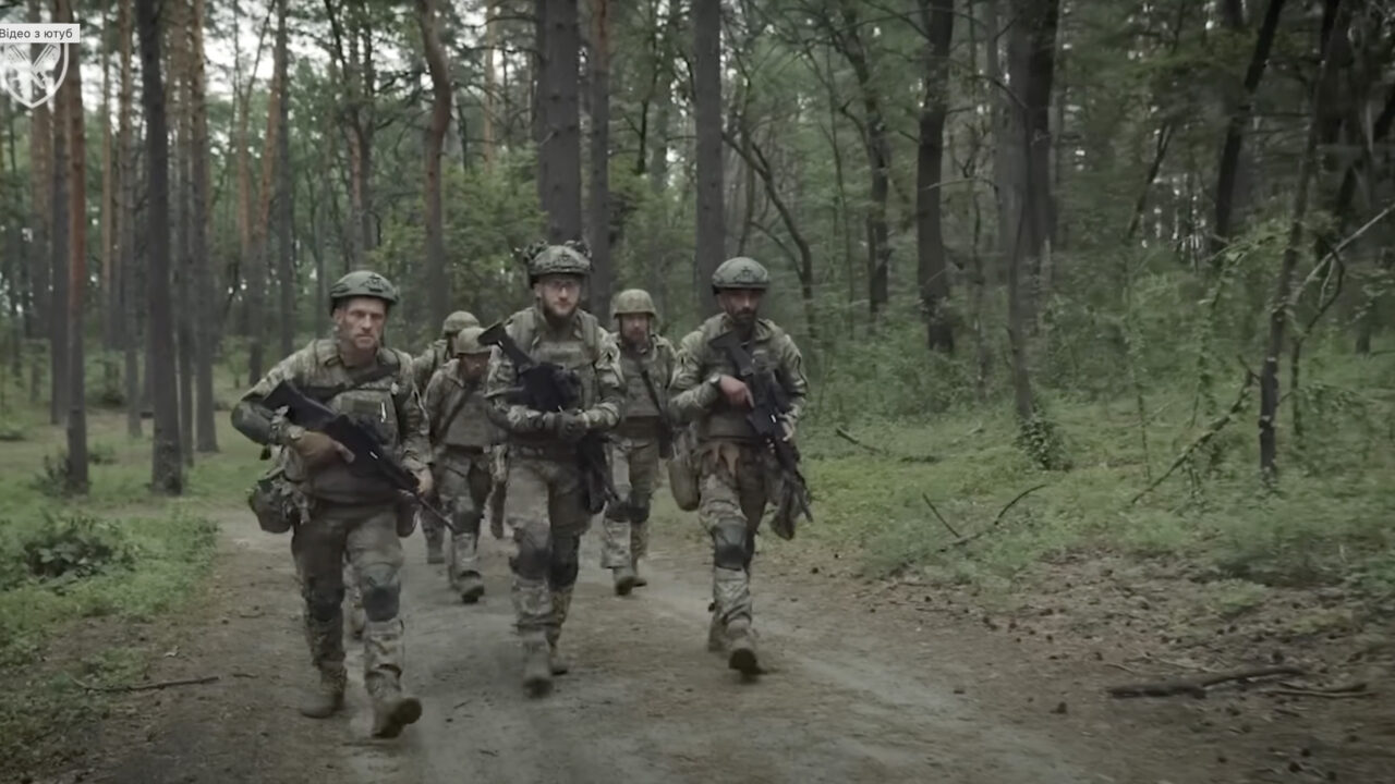 Один проти 12 ворогів! Командир штурмовиків - приклад сили і відваги